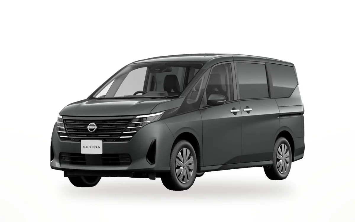 Nissan Serena 2022 – רכב משפחתי להשכרה בלרנקה