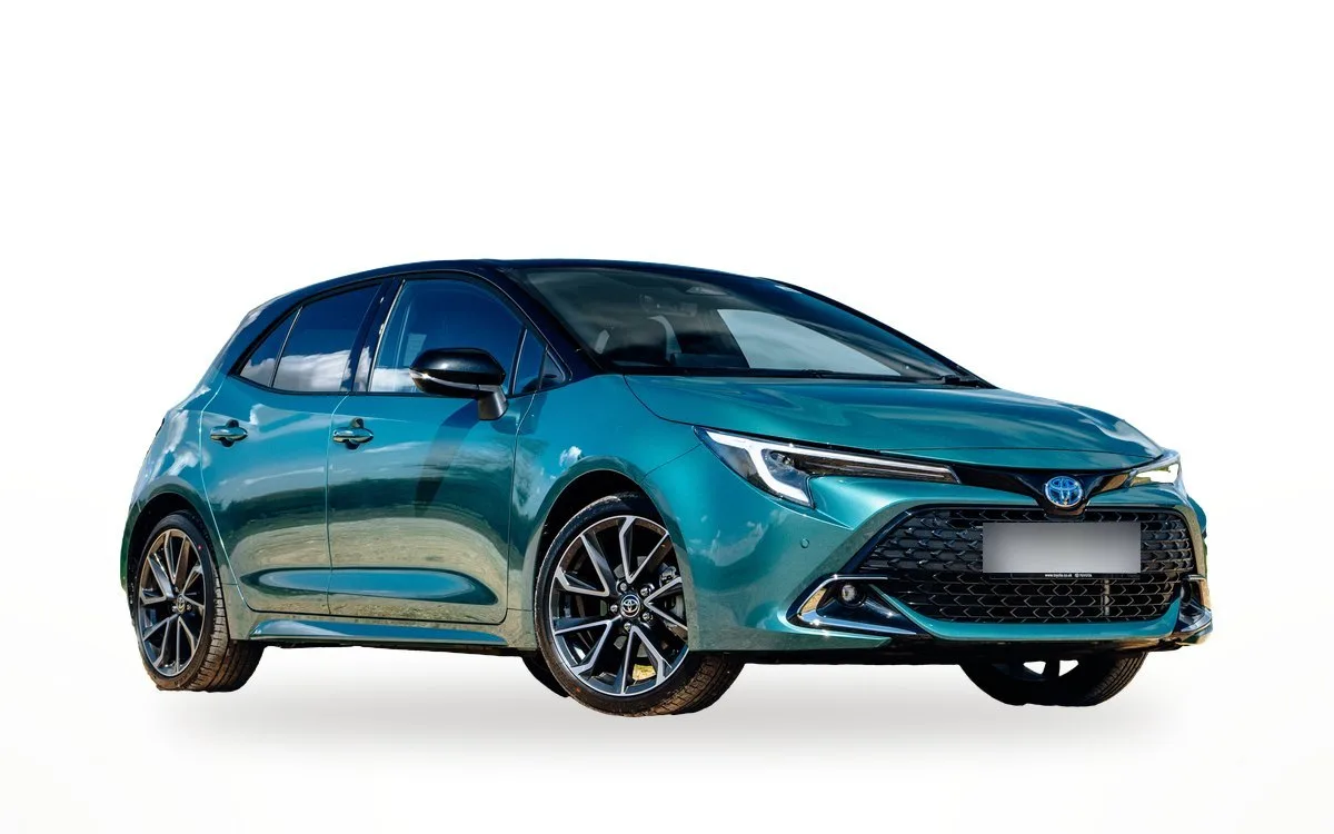 Toyota Corolla 2022 – سيارة متوسطة / سيدان للإيجار في لارنكا